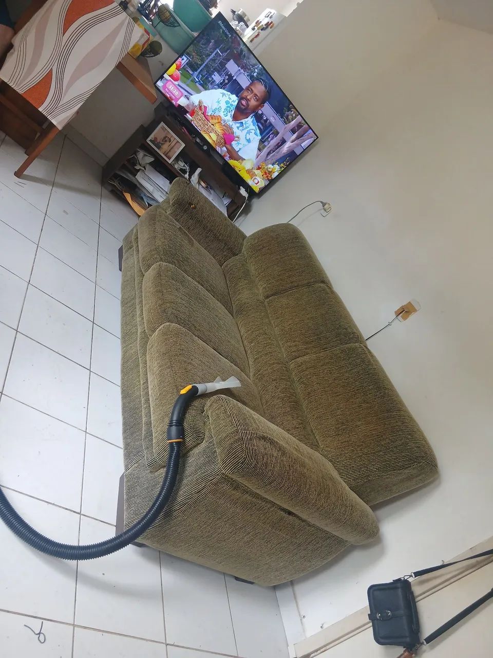 Lavagem Especializada de Estofados - Foto 4