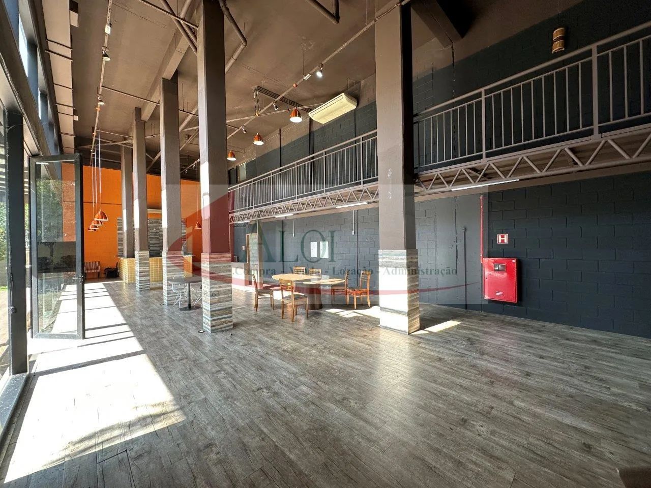 Amplo imóvel comercial para locação no MORUMBI abaixo do condomínio Riverside Brownstone R - Foto 3