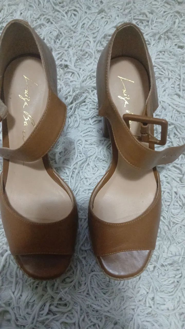 Sandália de salto  - Foto 5