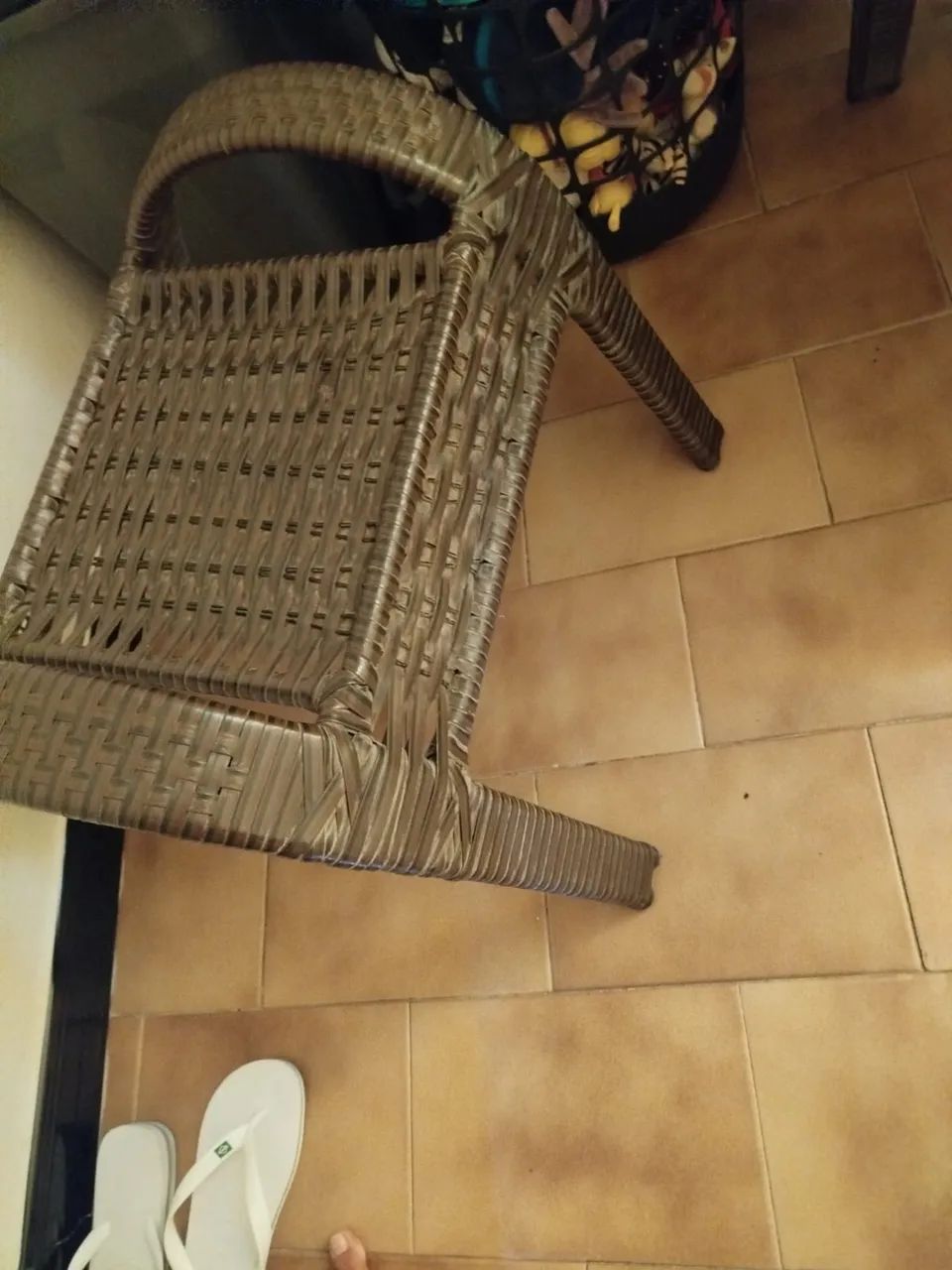 Cadeiras com mesa de centro64962150555394124