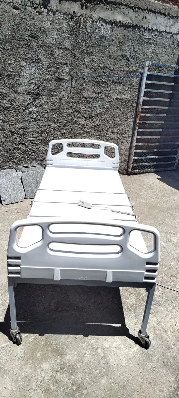 Cama hospitalar elétrica 