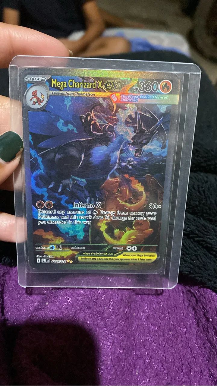 Carta Pokémon Mega CHARIZARD 