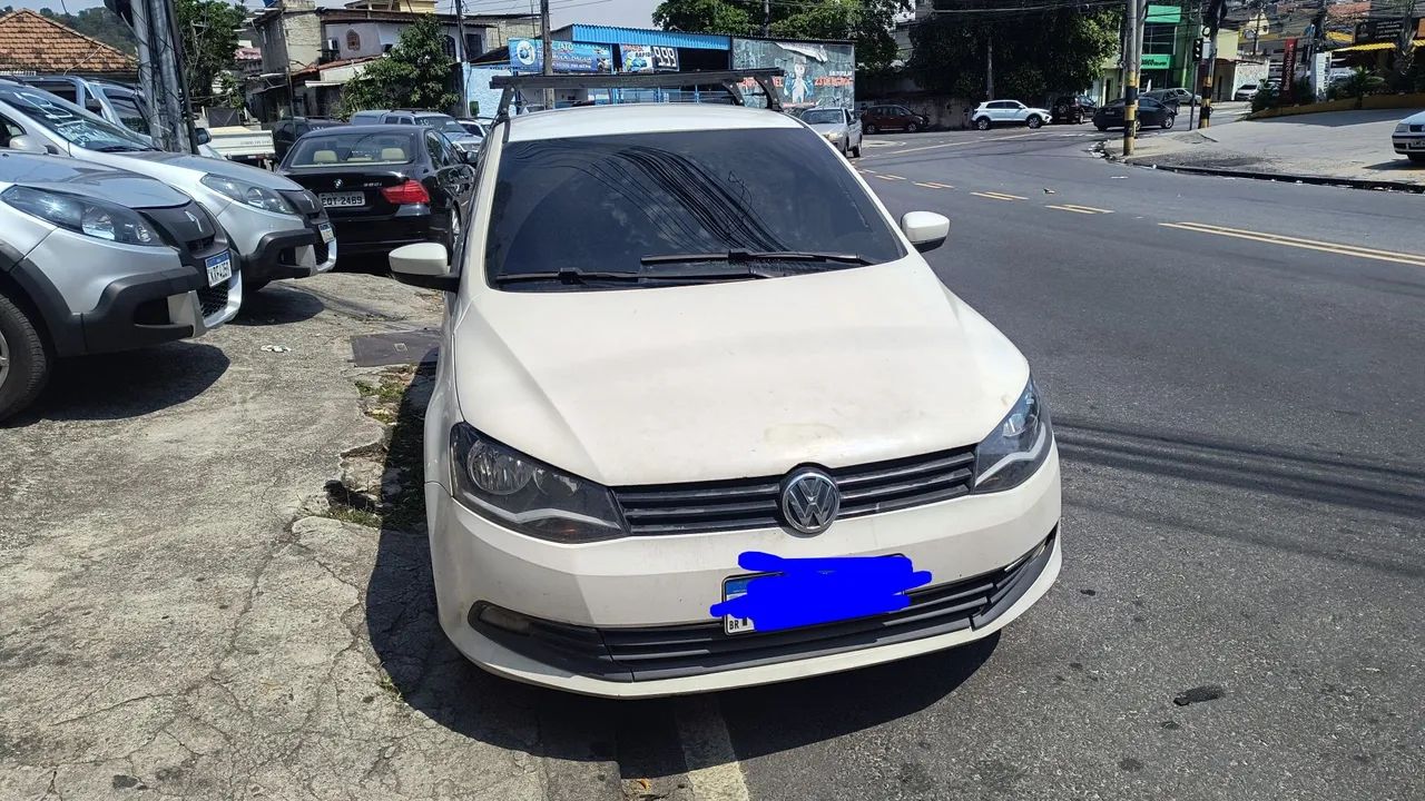 Volkswagen Voyage VOYAGE 1.6/1.6 City Mi Total Flex 8V 4p 2014