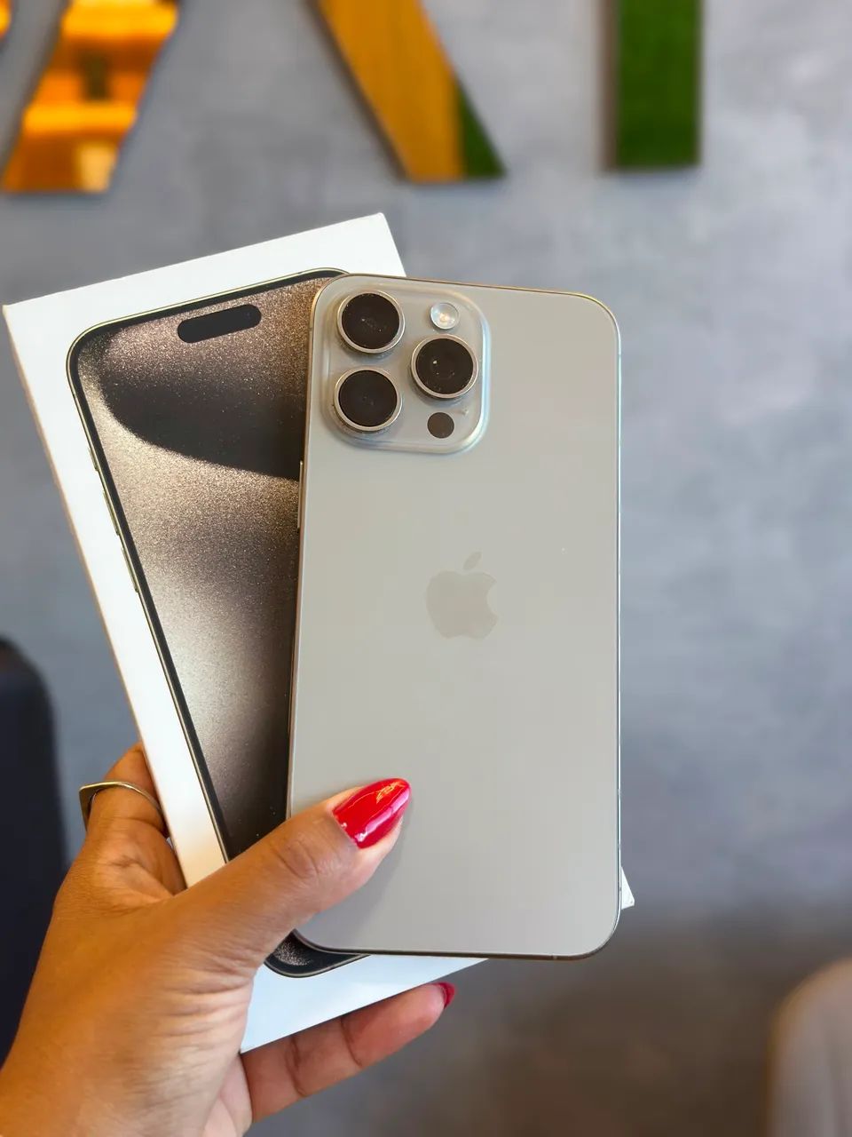 iPhone 15 Pro Max 256GB