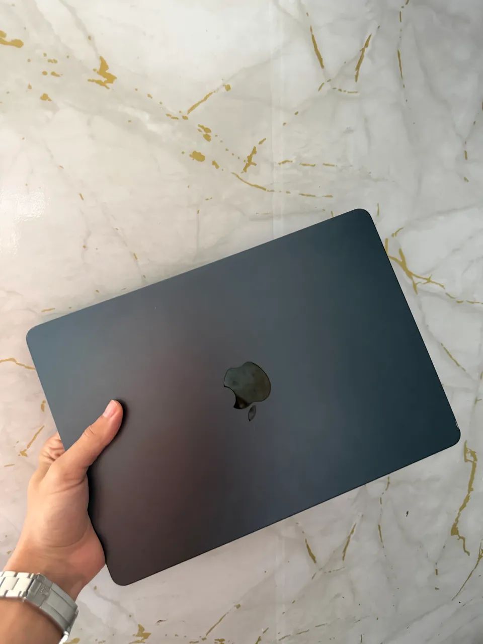 MacBook Air 13" M2 - 8GB RAM