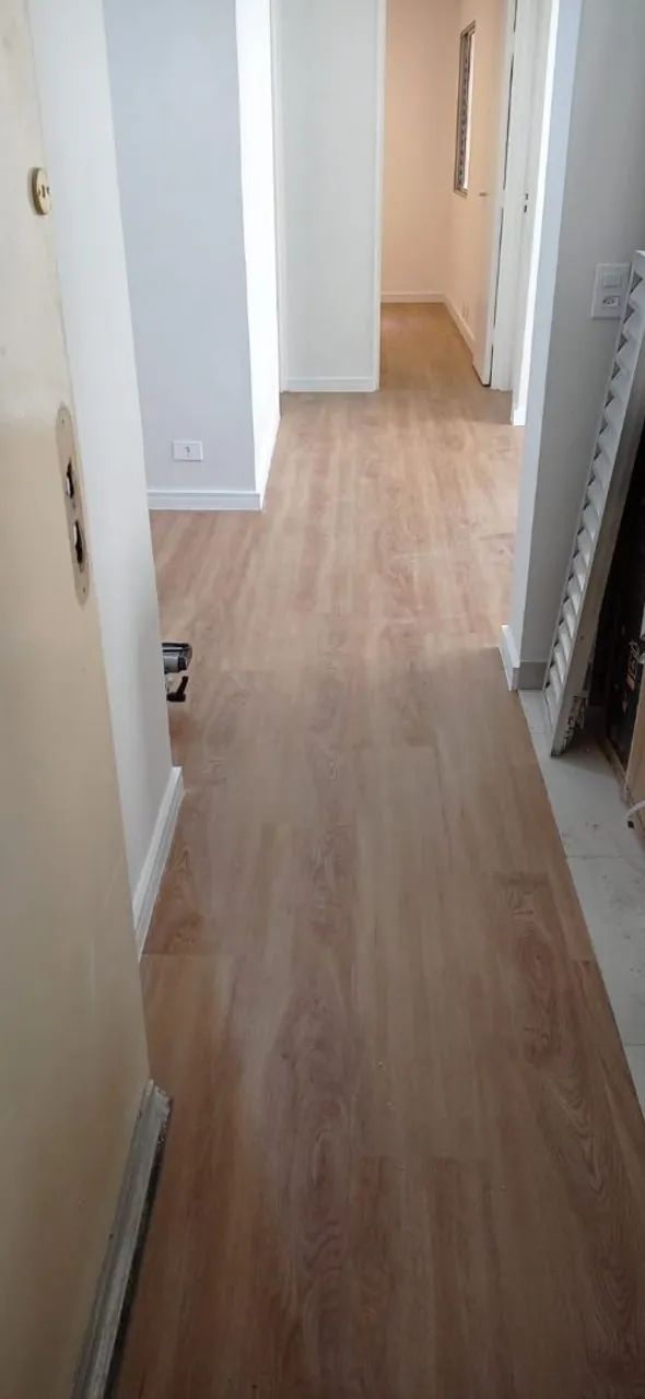 Instalação de pisos vinílicos e rodapés  - Foto 3