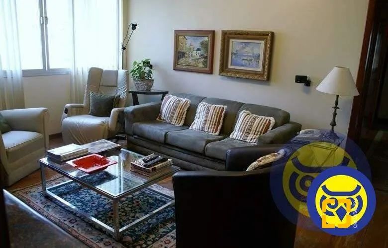 Apto com 266m², 4 Quartos e 2 Vagas no Centro - Foto 4