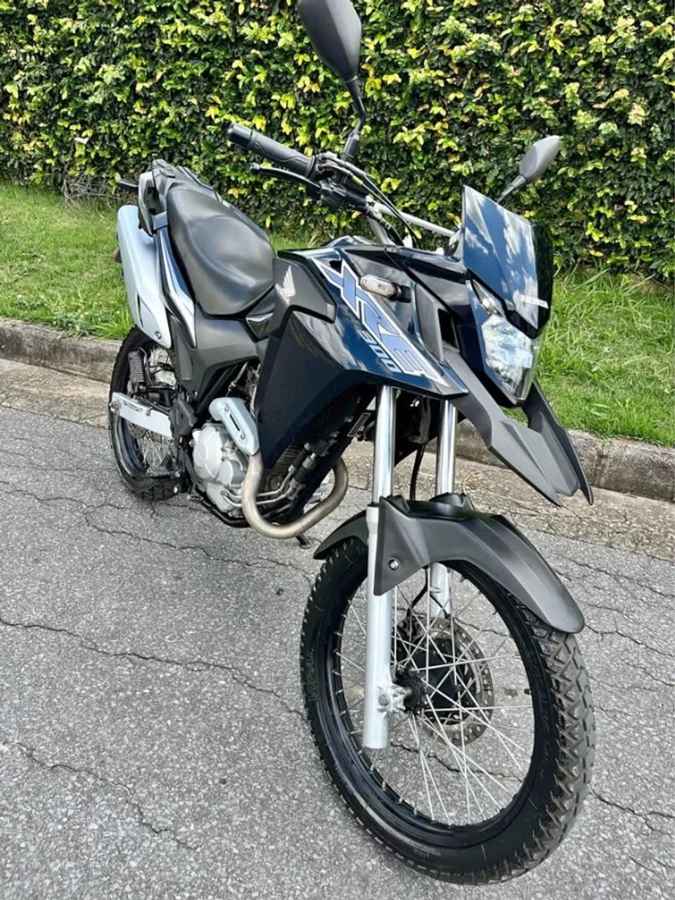 Honda XRE 300 ABS LINDA E CONSERVADA