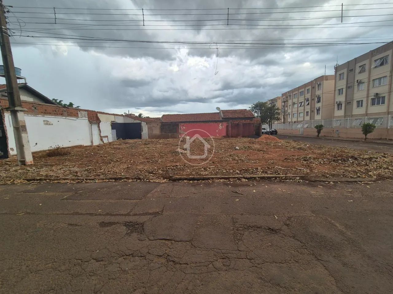 TERRENO DE ESQUINA - Foto 3