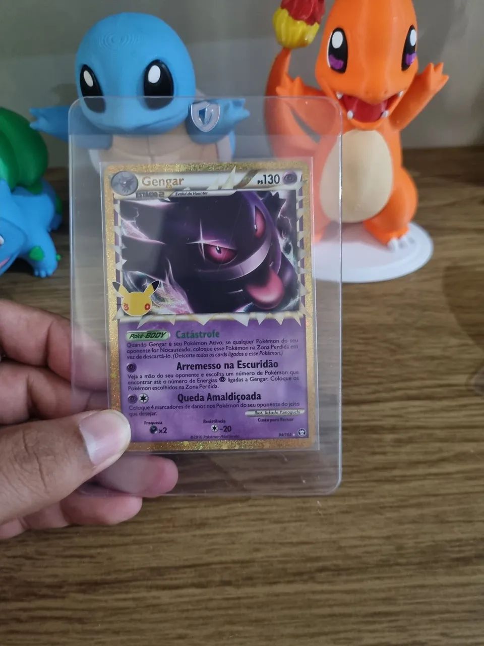 GENGAR DOURADO.