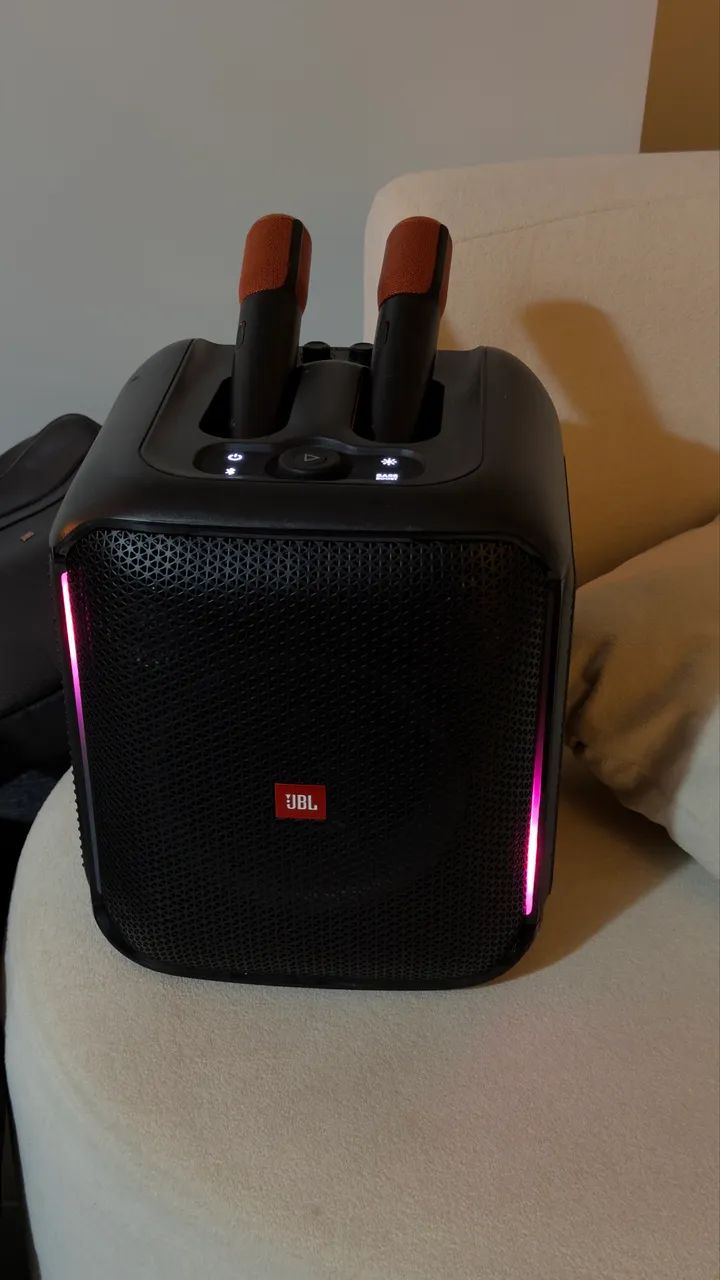 Jbl encore + 2 microfones - em at é 12x sem juros - Foto 2