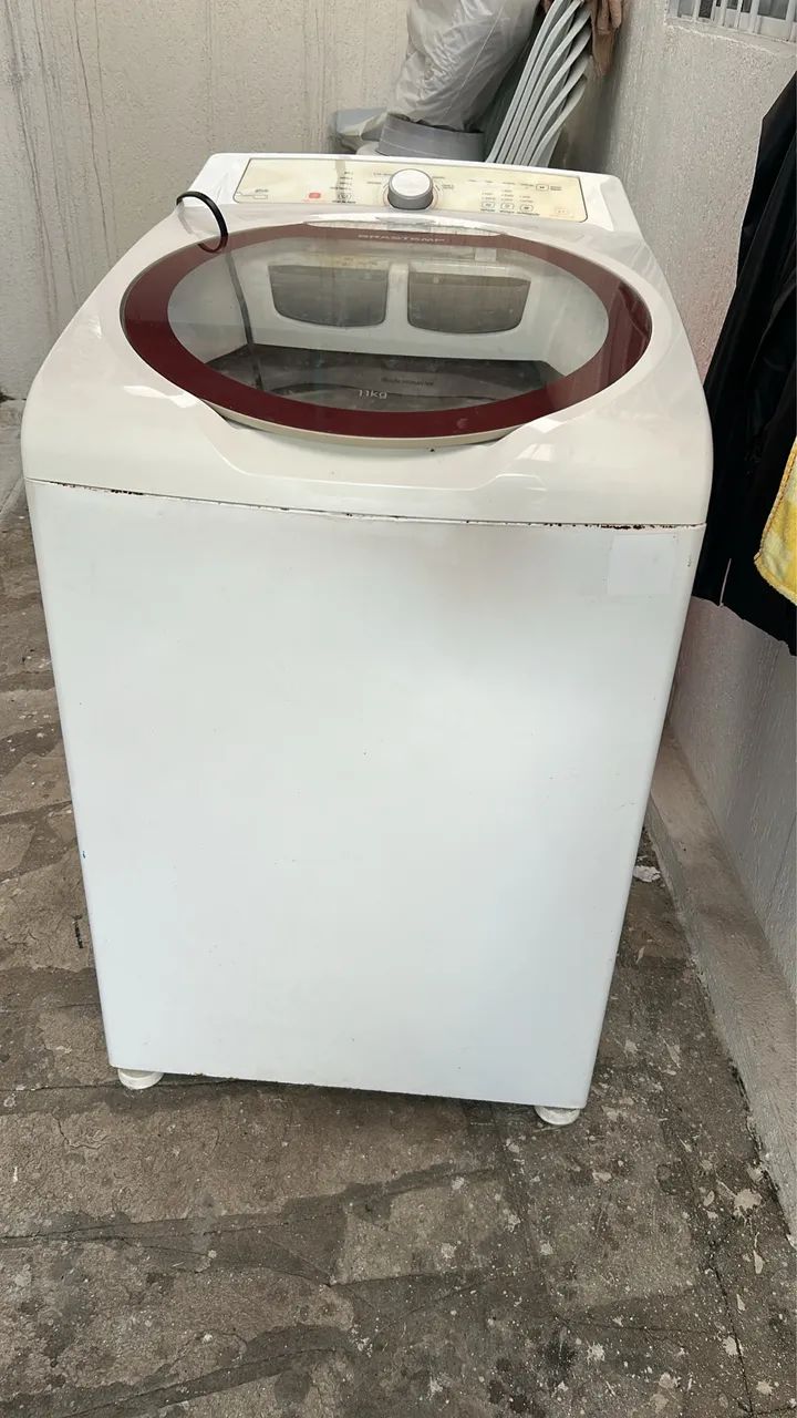 MAQUINA DE LAVAR 
