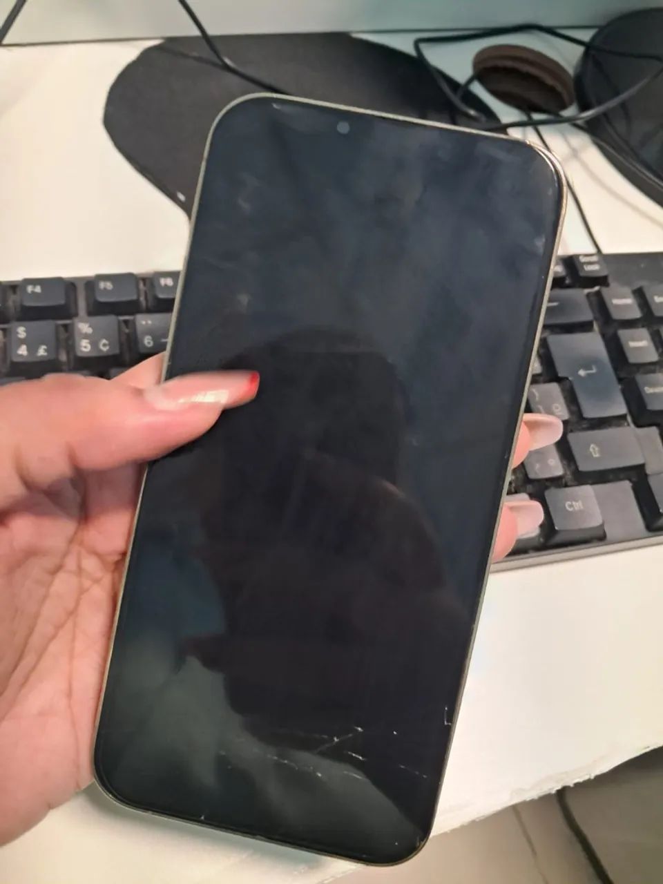 Vendo IPhone 13 Pro Max  - Foto 2