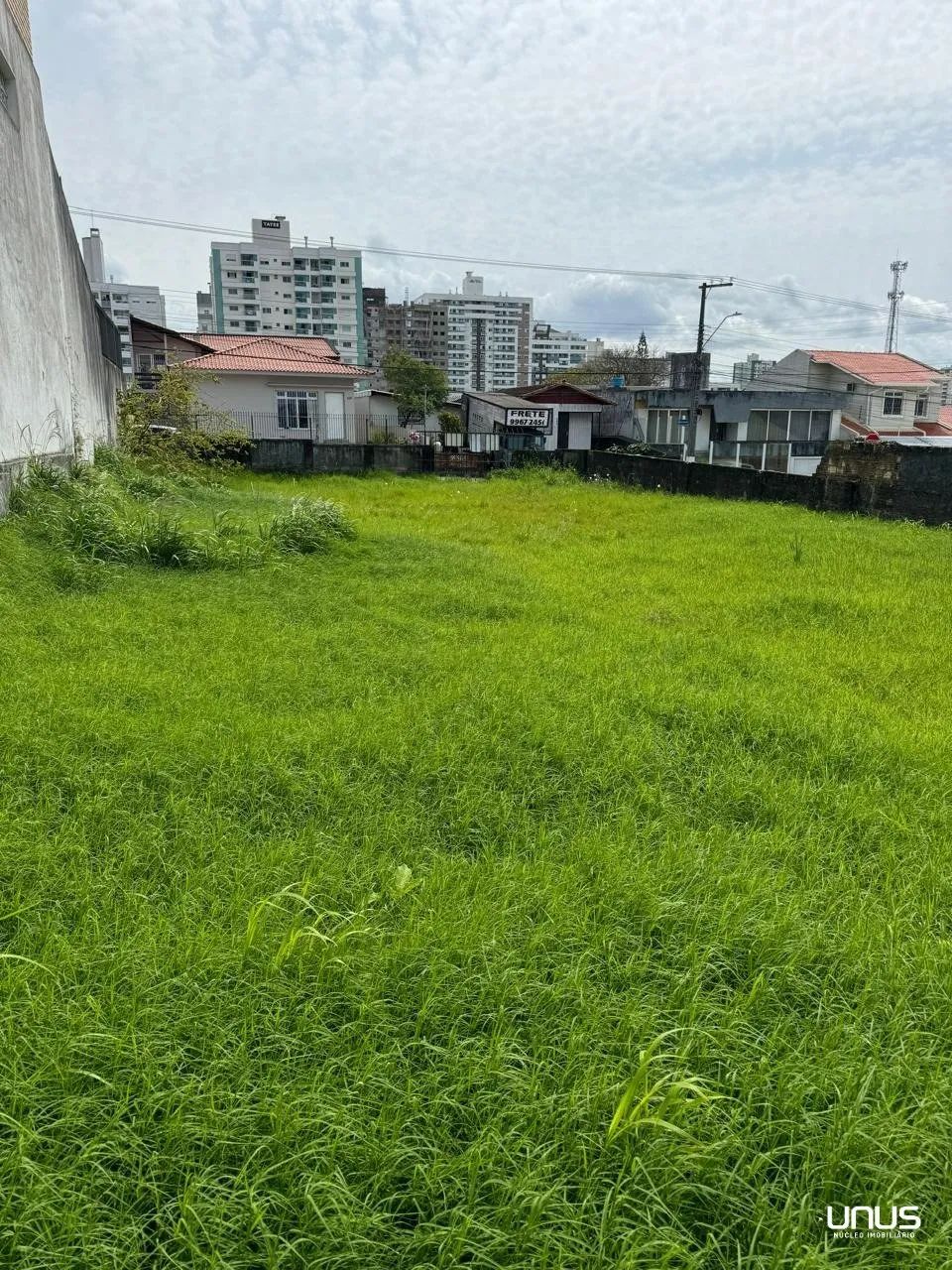 Terreno com 420m² - O espaço ideal para realizar seu projeto! - Foto 3
