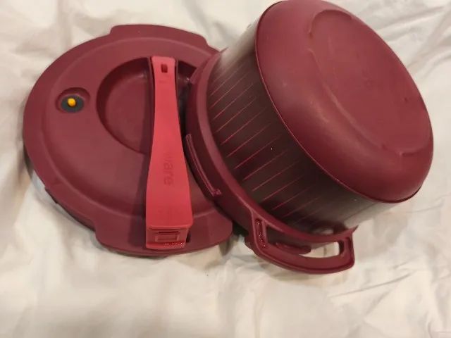 ? Panela de Pressão para Micro-ondas Tupperware (Usada) - Praticidade e Segurança! - Foto 2