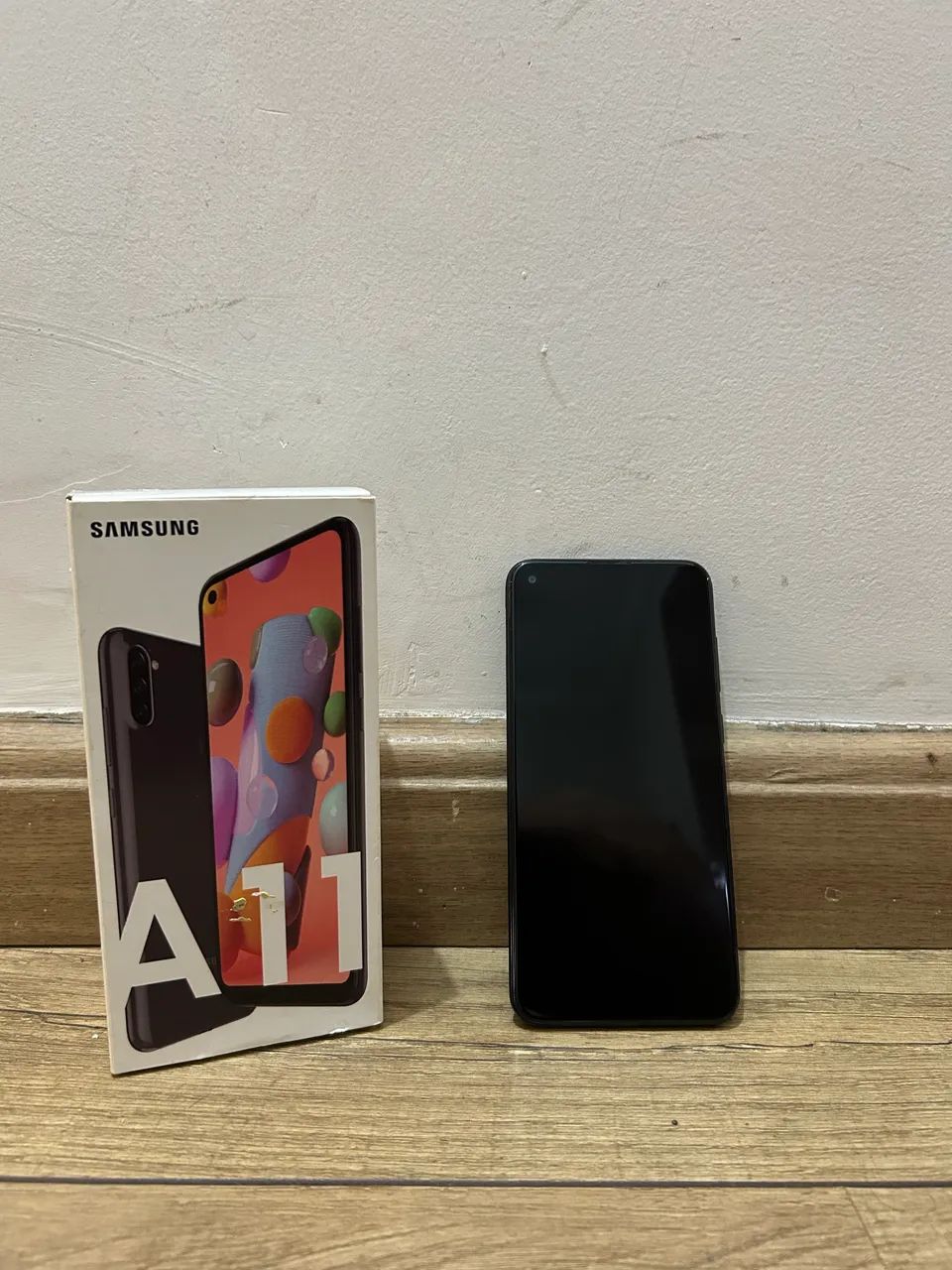 Galaxy a11 preto - em perfeito estado - Foto 2