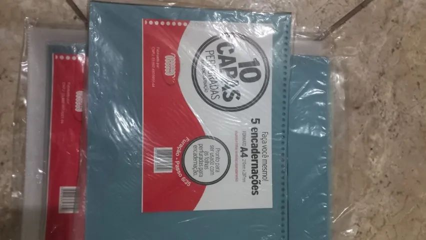 Capas para encadernação, pastas e porta folhas