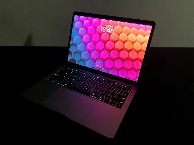 MacBook Pro 2019 16GB 1TB - Foto 2