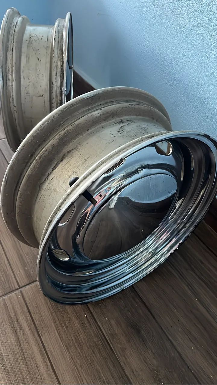 Roda fusca cromada mexicano tala 6 