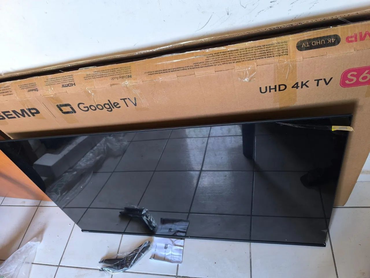 Tv semp 50 polegadas semi nova retirdas de peças ou conserto  - Foto 2