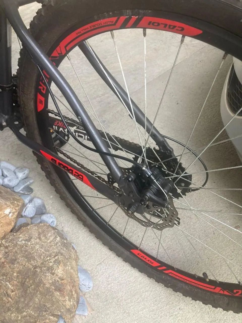 BICICLETA CALOI SUPRA T.17 ARO 29 CINZA  - Foto 2