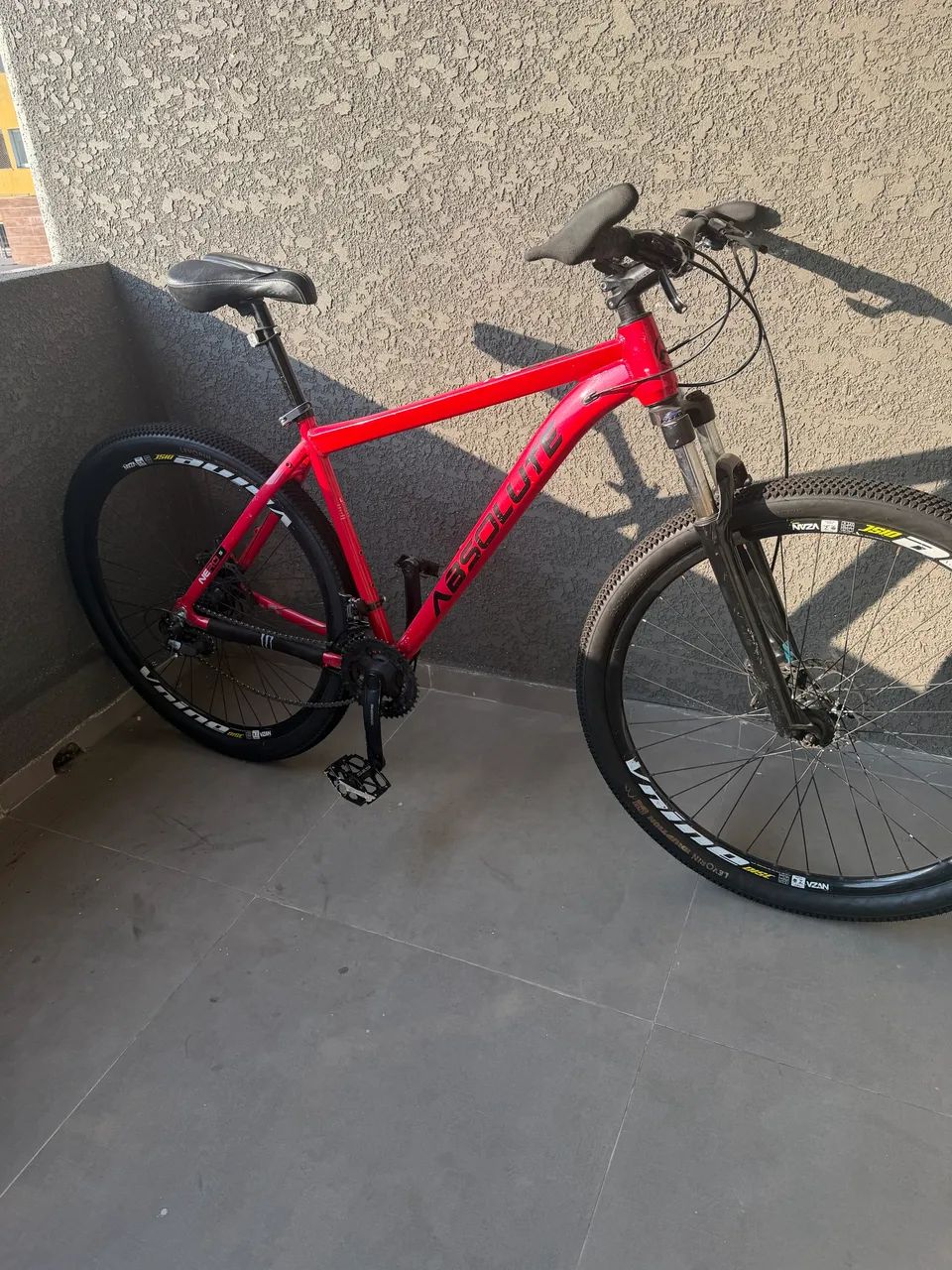Vende-se bike absolute aro 29 nova  - Foto 2