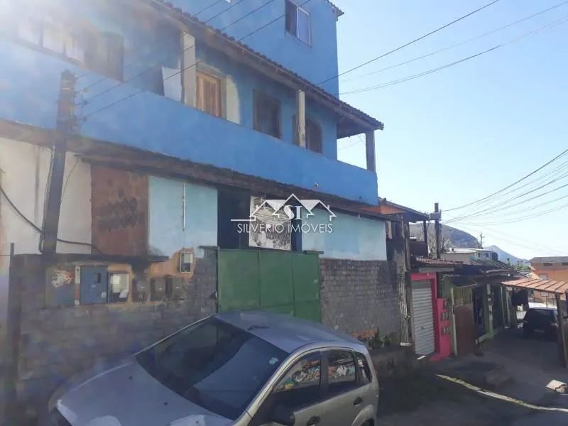 Prédio residencial e comercial- Petrópolis, Quitandinha