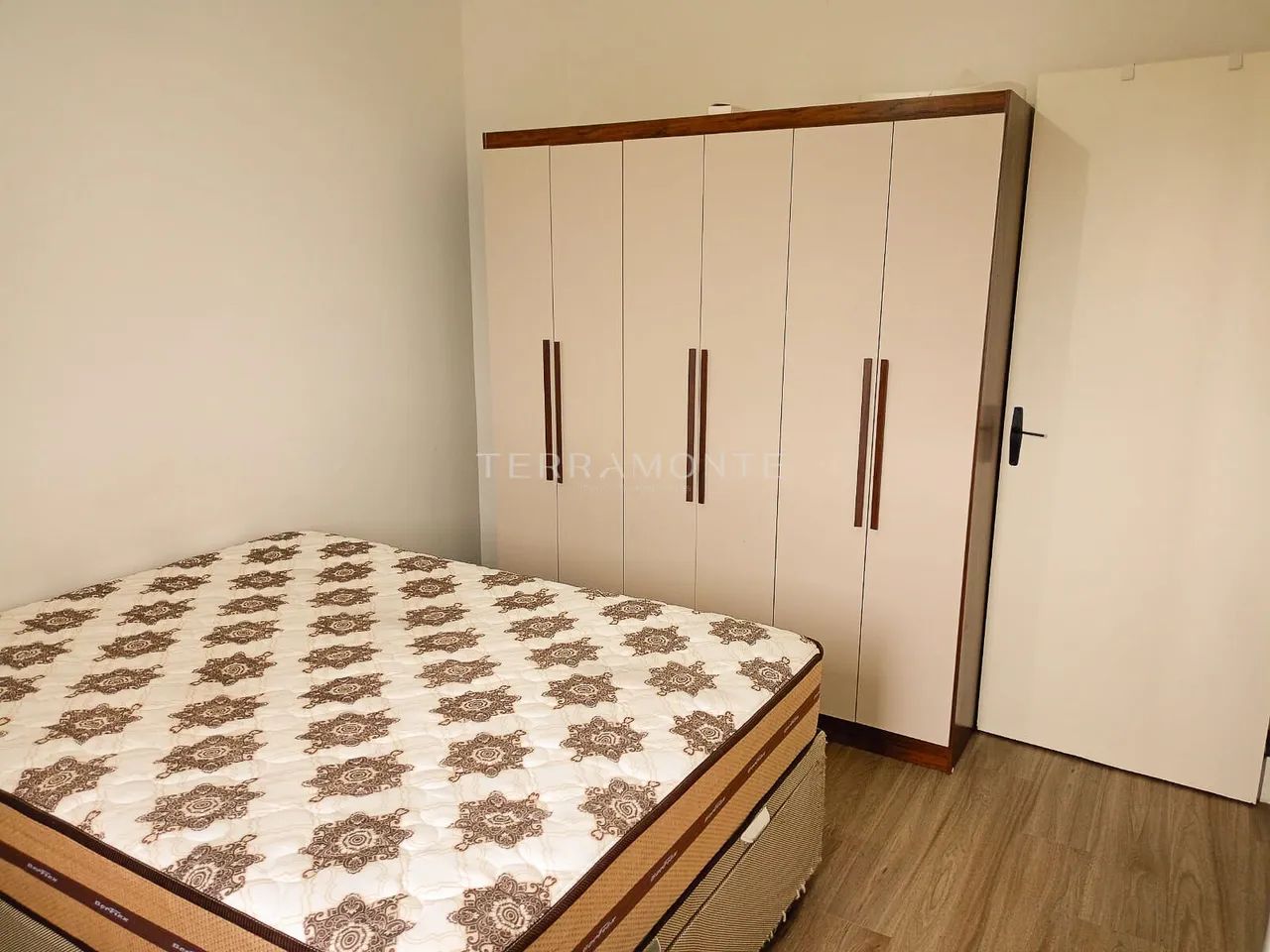 3 dormitórios mobiliado no Centro por R$ 365 mil - Foto 5
