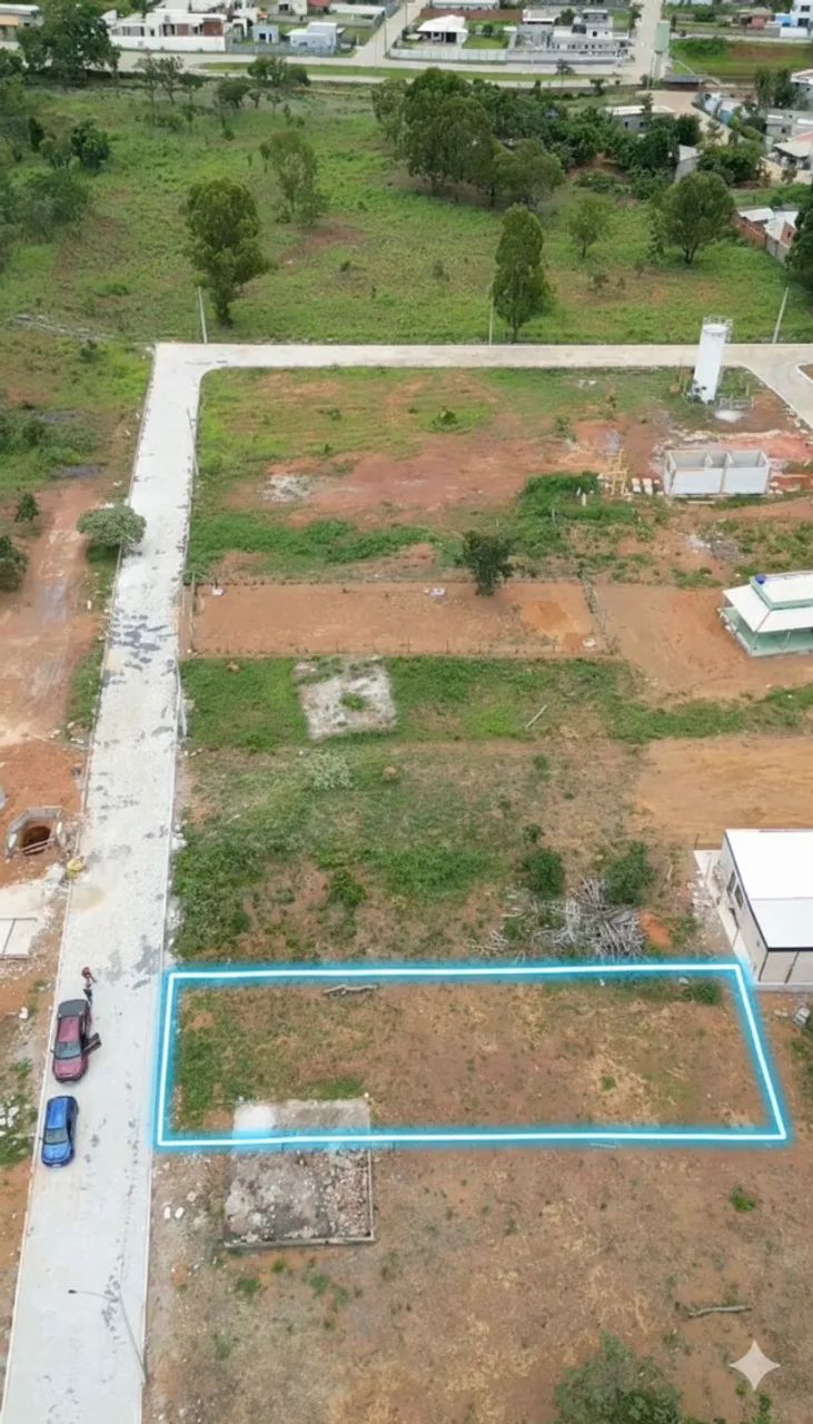 Vendo lote 400m2 Altiplano Leste jardim Botânico 