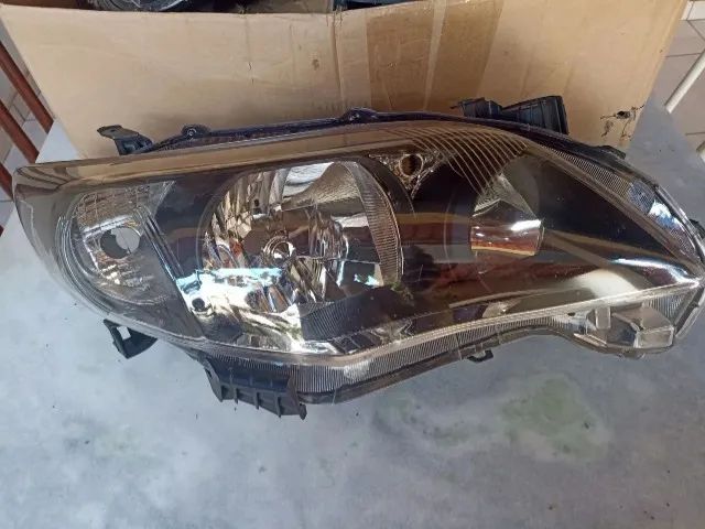 Farol Corolla Mascara Negra  - Foto 3