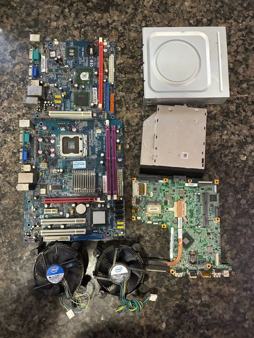 Placas-mãe e itens de PC (Leia a descrição)