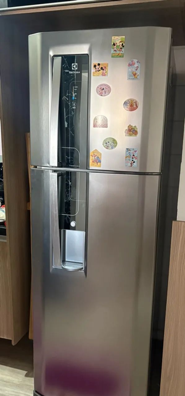 Geladeira eletrolux com dispenser 