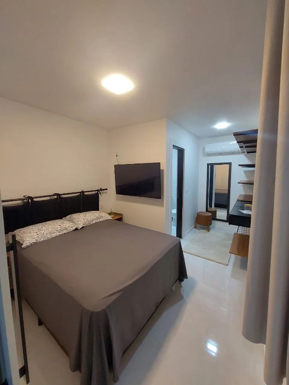 Alugo Apto Studio 01 quarto mobiliado na área central de Barreiros