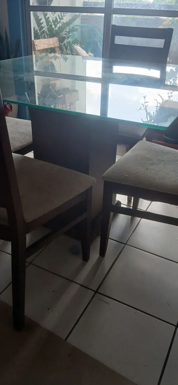 Mesa de jantar com 4 cadeiras  - Foto 3
