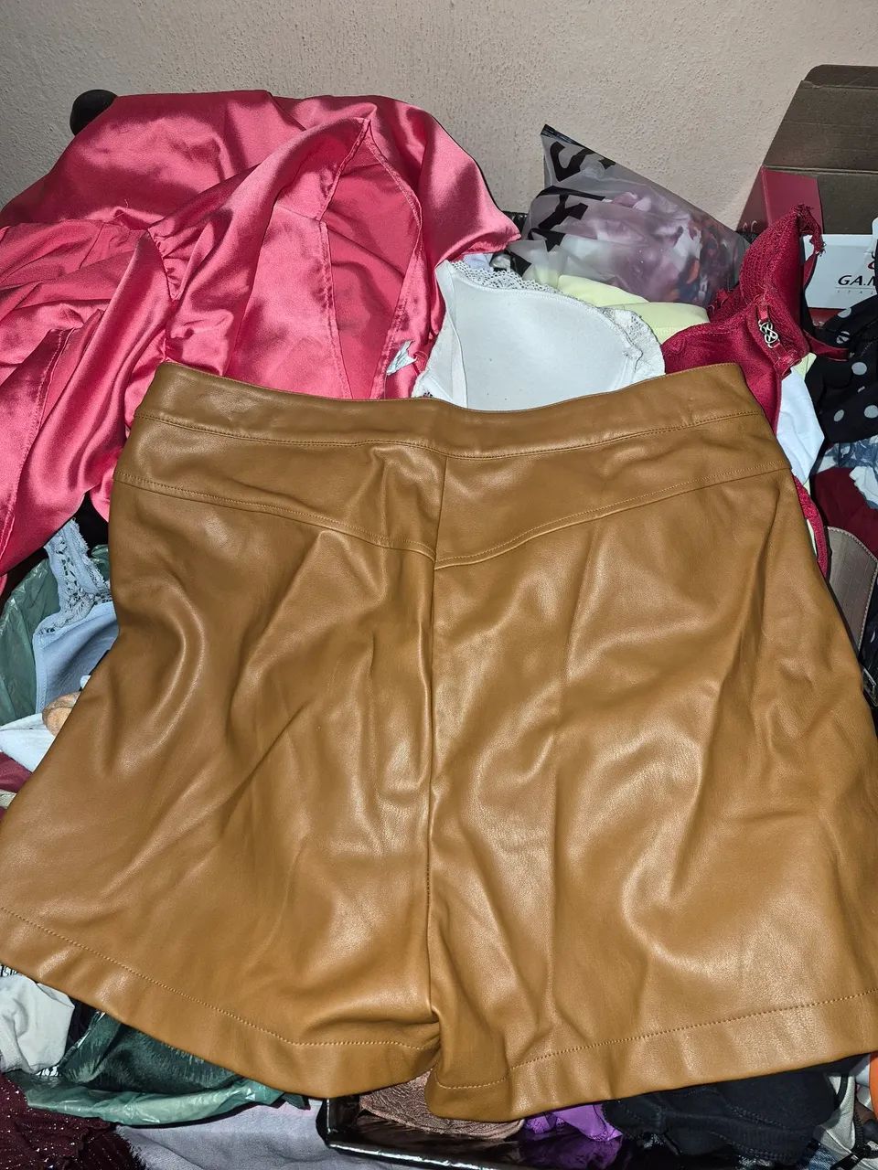 Short de Couro PU - Foto 2