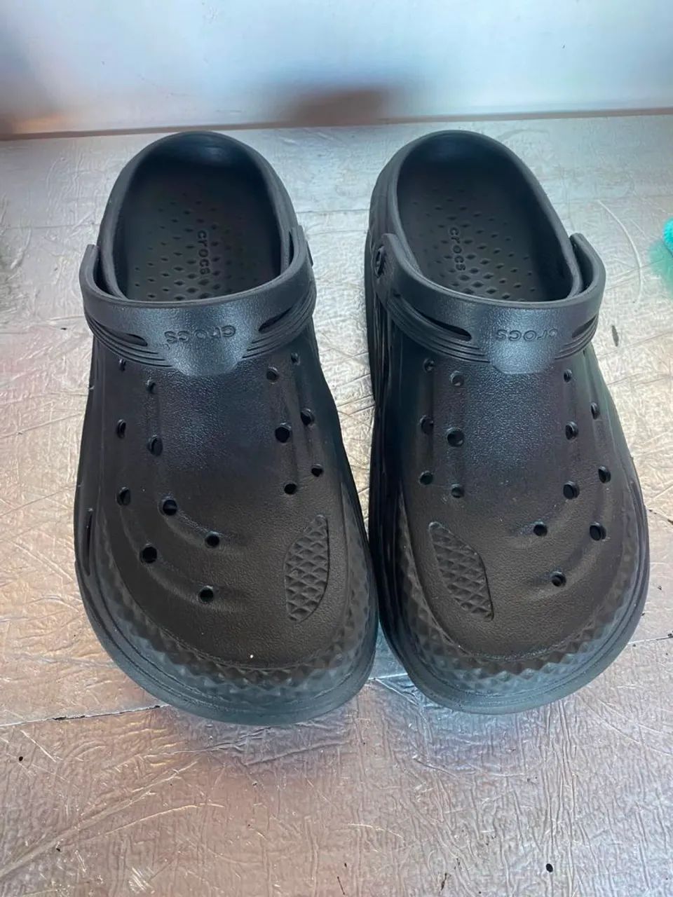Crocs original Off Grid Clog BLACK 43  - Foto 3