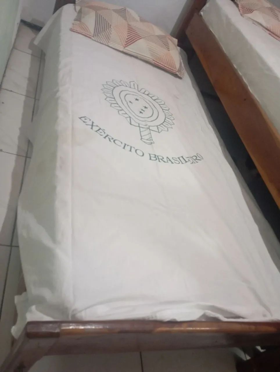 Bicama / cama dupla de solteiro  - Foto 3