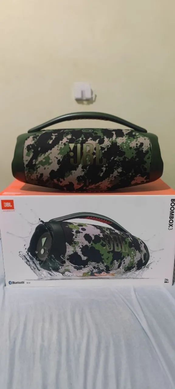 Bombox 3 pouquíssimo uso, estado de nova 