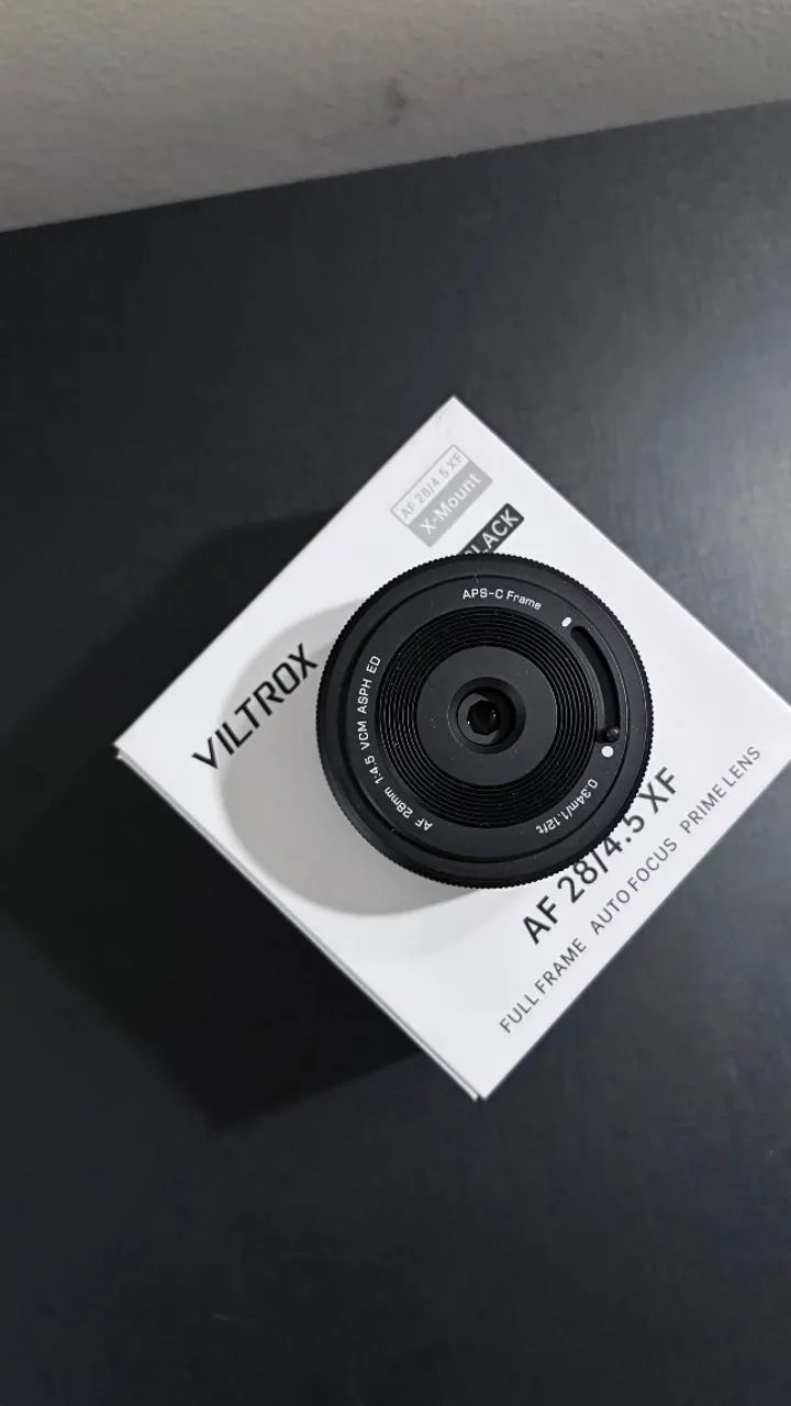 Lente Pancake Viltrox 28mm f/4.5 AF para Fujifilm 