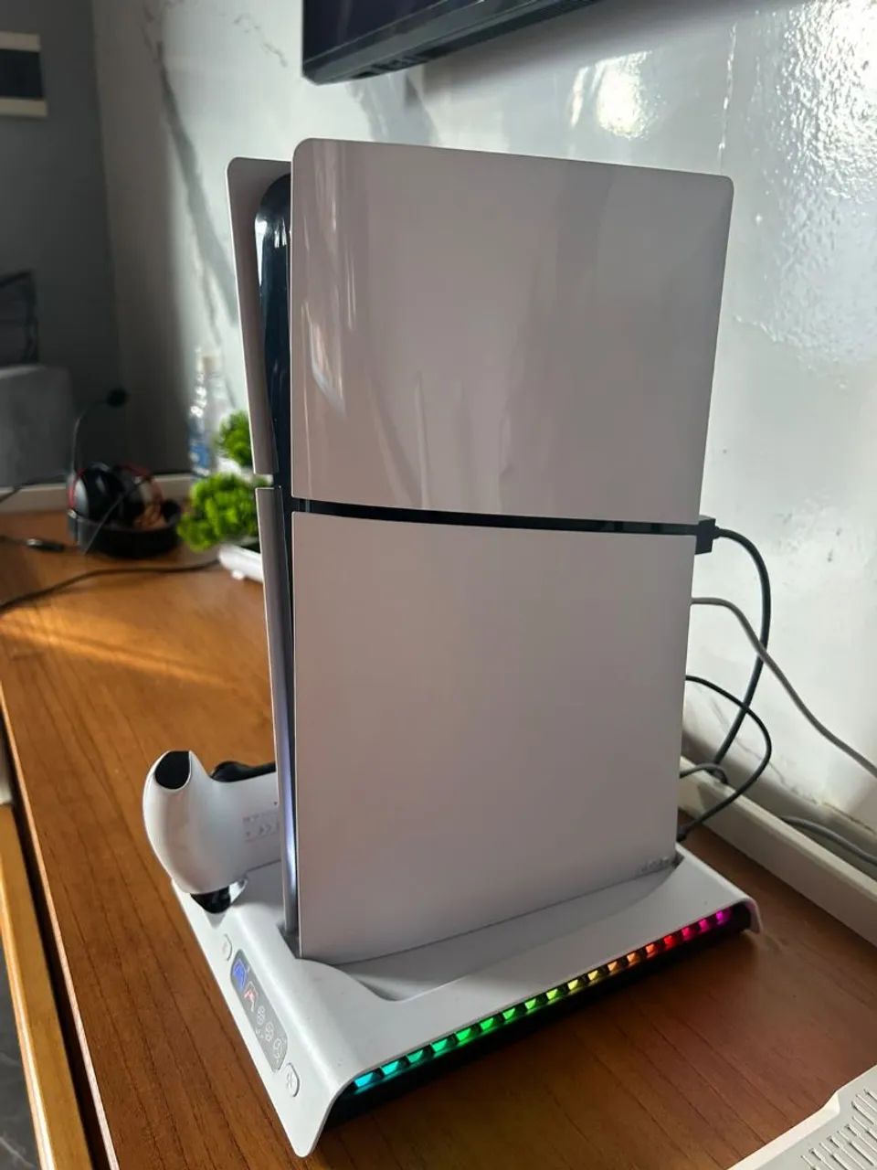 Playstation 5 sem marca de uso 2 controles e com base - Foto 4