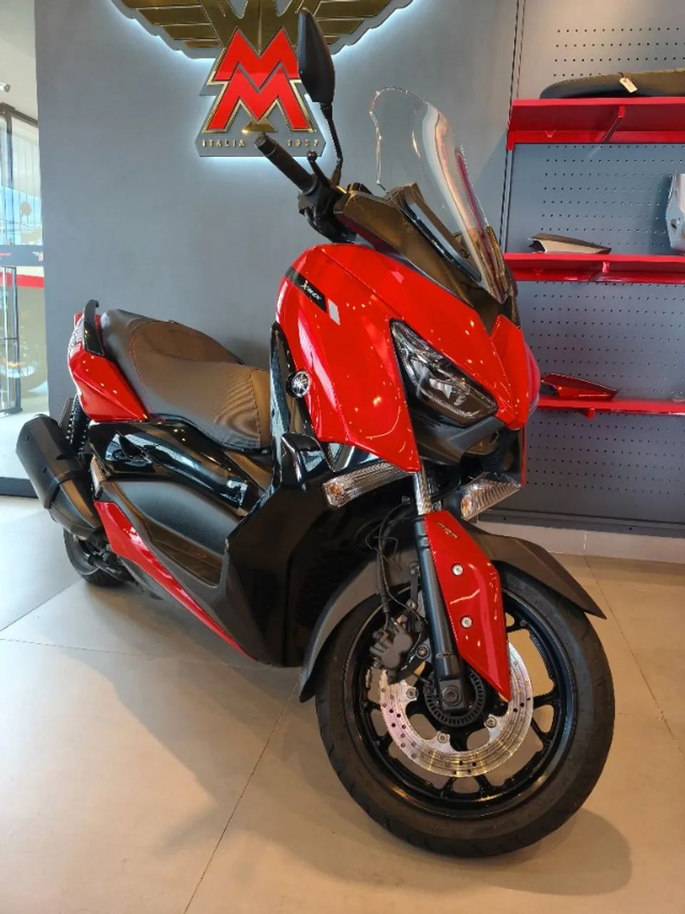 Yamaha XMax 250 ABS 2025