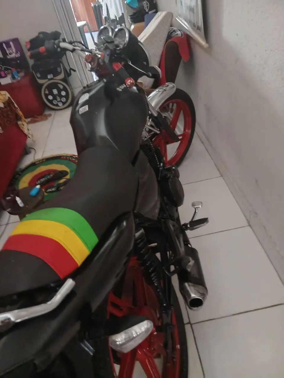 Vendo suzuki gsr150i - Foto 4
