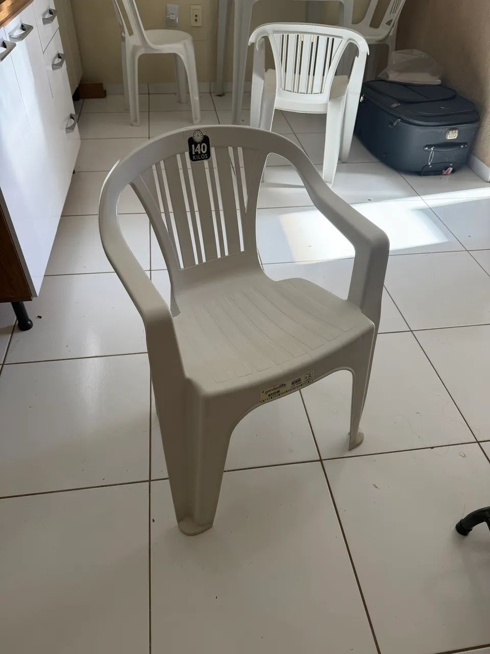 Cadeiras de plástico  - Foto 2