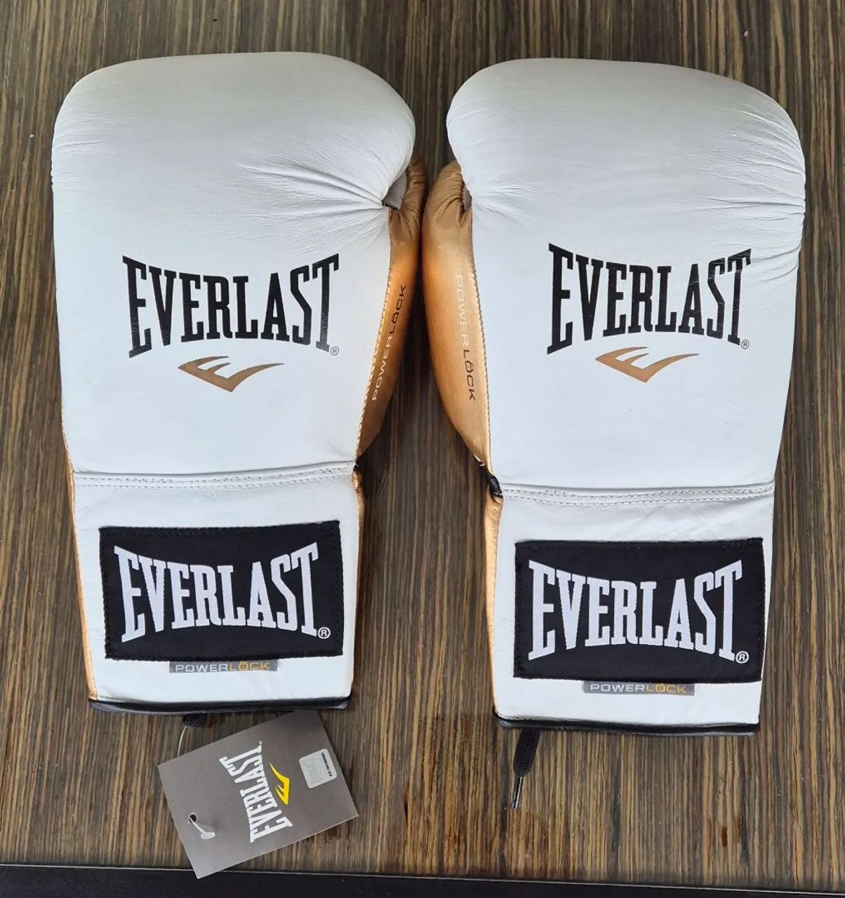 Luva de Boxe PowerLock 16 oz para treino 