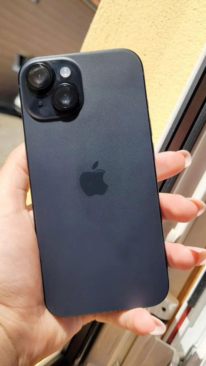 Troco IPhone 15 Preto pelo 15 Pro Max ou 16 Pro  - Foto 2