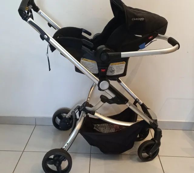 Carrinho de bebe kiddo eclipse com bebe conforto - Foto 2