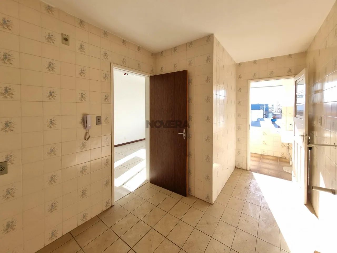 Apartamento em ótima região, próximo à curva da morte - Foto 4