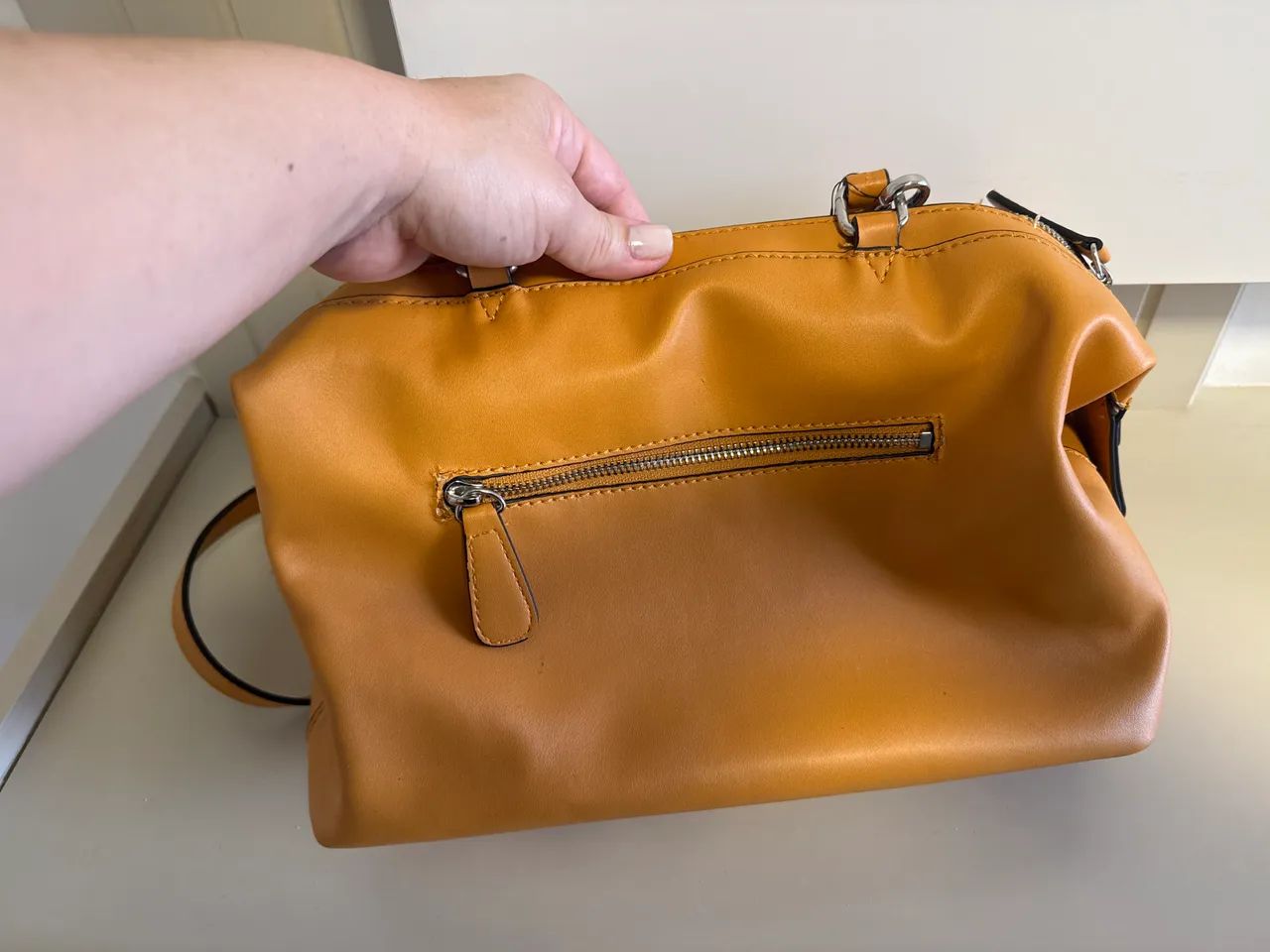 Bolsa Guess Linderberg  - Foto 3