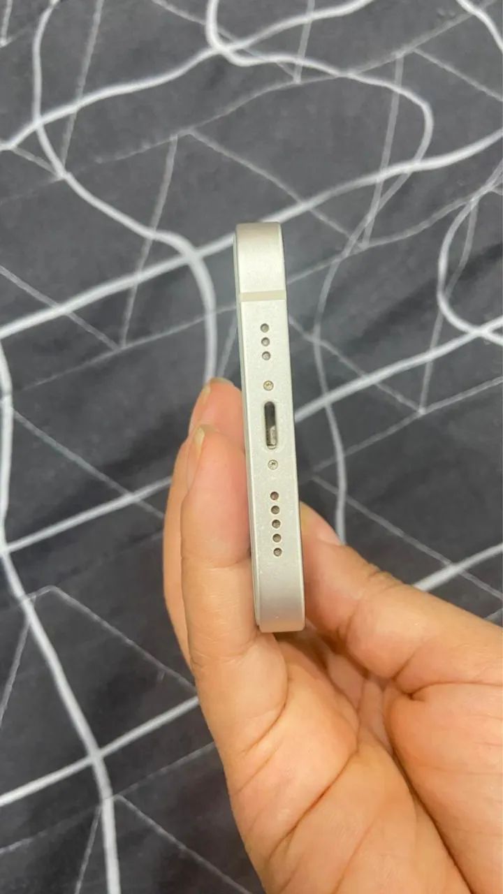 iPhone 14 branco 128 gb única dona - Foto 2