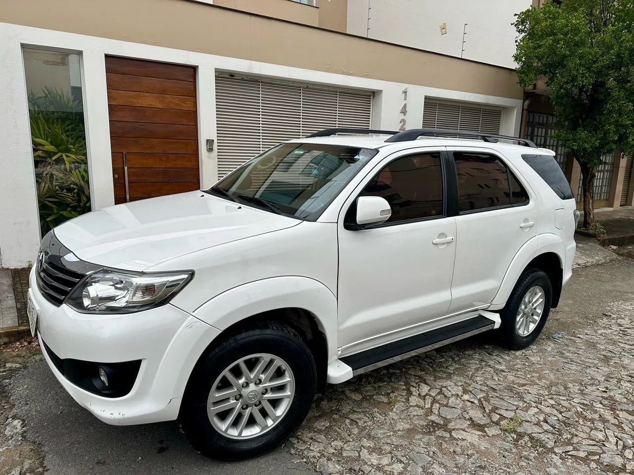 Toyota Hilux CD SR 4X2 2.7 16V/2.7 FLEX AUT. 2014